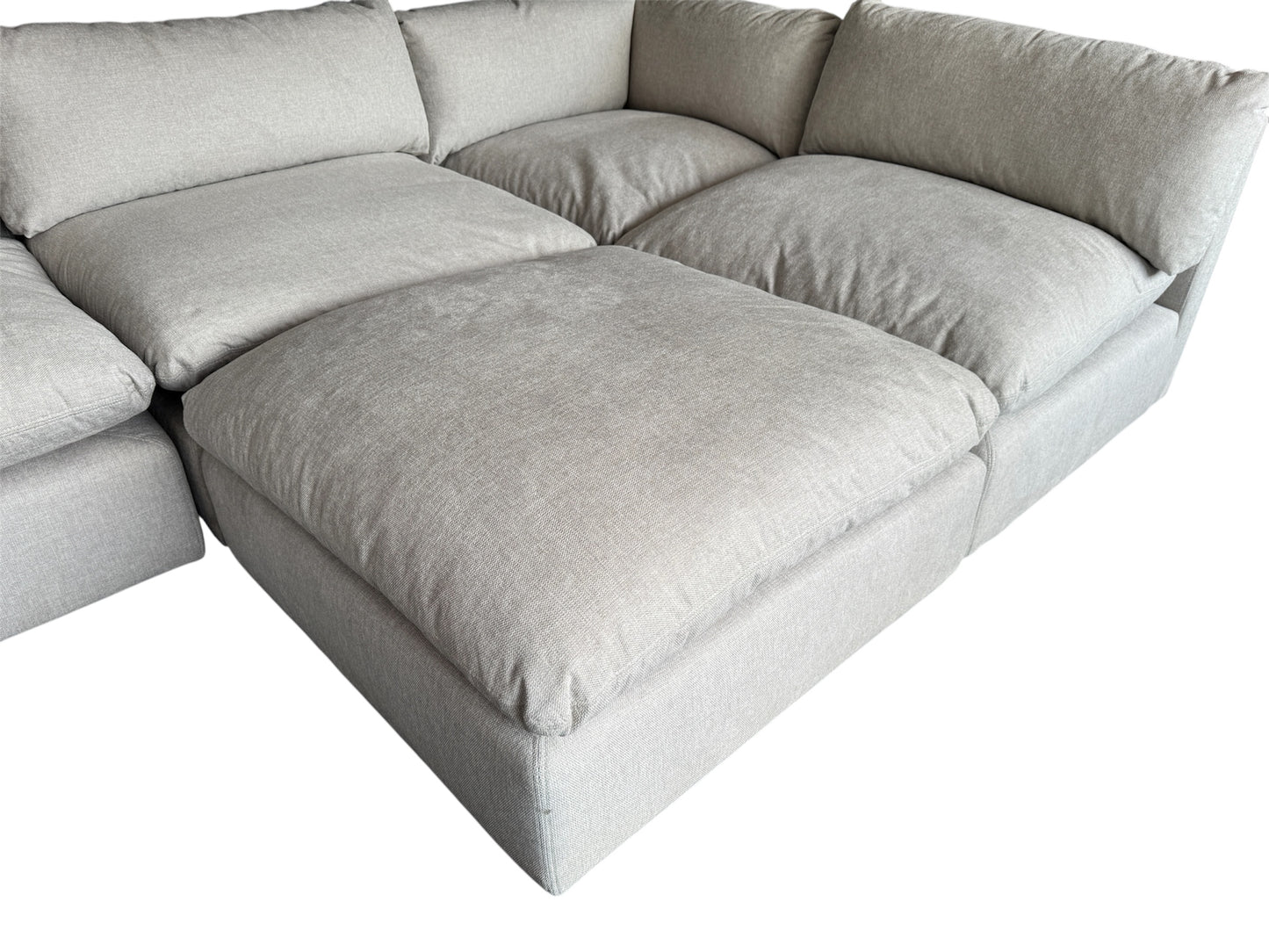 Fluffy Modular 4 Piece + Ottoman